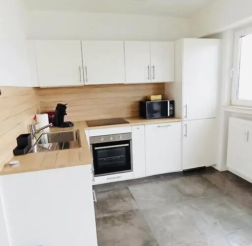 One Comfortable Bedroom Flat With Terrace 아파트 룩셈부르크